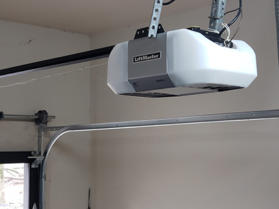 Overhead Garage Door Opener Repair in Thornwood Acres